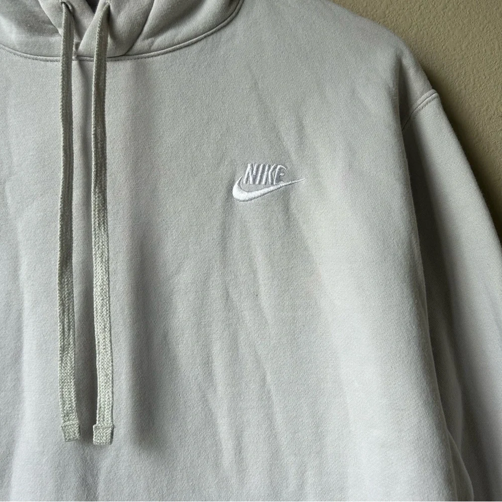 Nike Club Fleece Pullover Hoodie – White – Size M - Picture 2 of 8